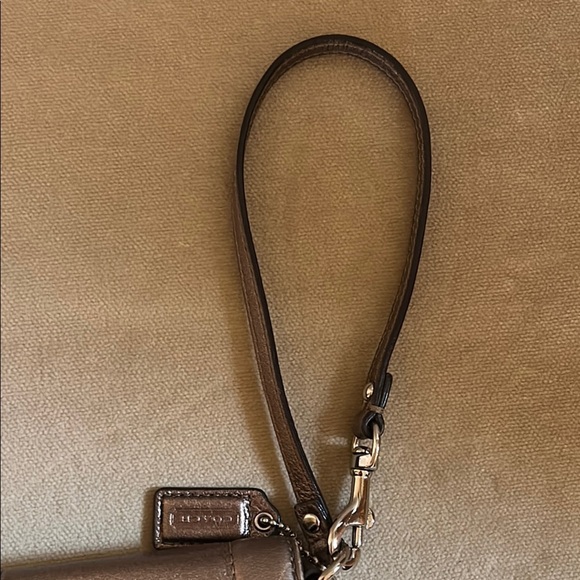 Coach Pewter / Silver Leather Wristlet with Sliver Hardware & Detachable Strap - Picture 7 of 9